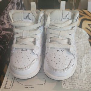 Jordan 1 Mid Schematic